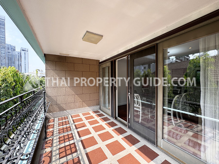 Condominium in Sukhumvit 