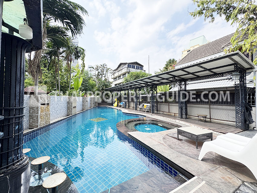 Condominium in Sukhumvit 