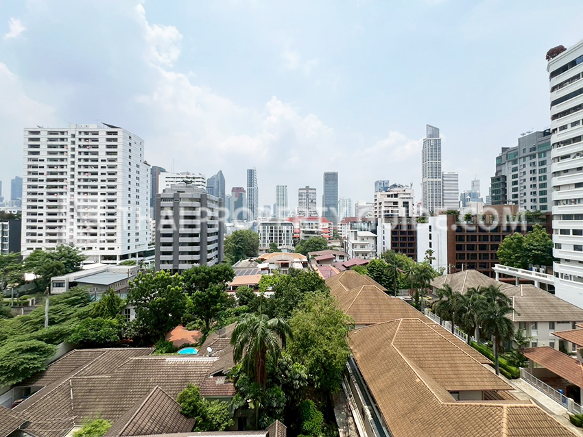 Condominium in Sukhumvit 