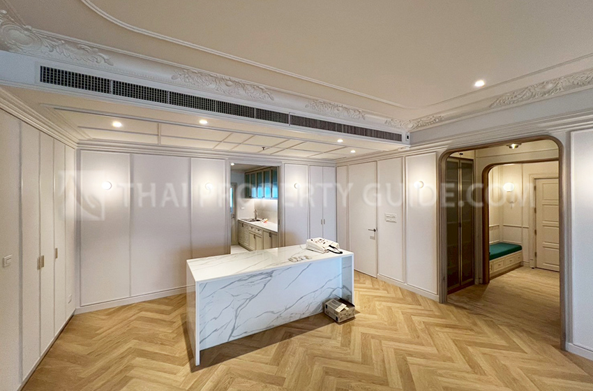 Condominium in Sukhumvit 