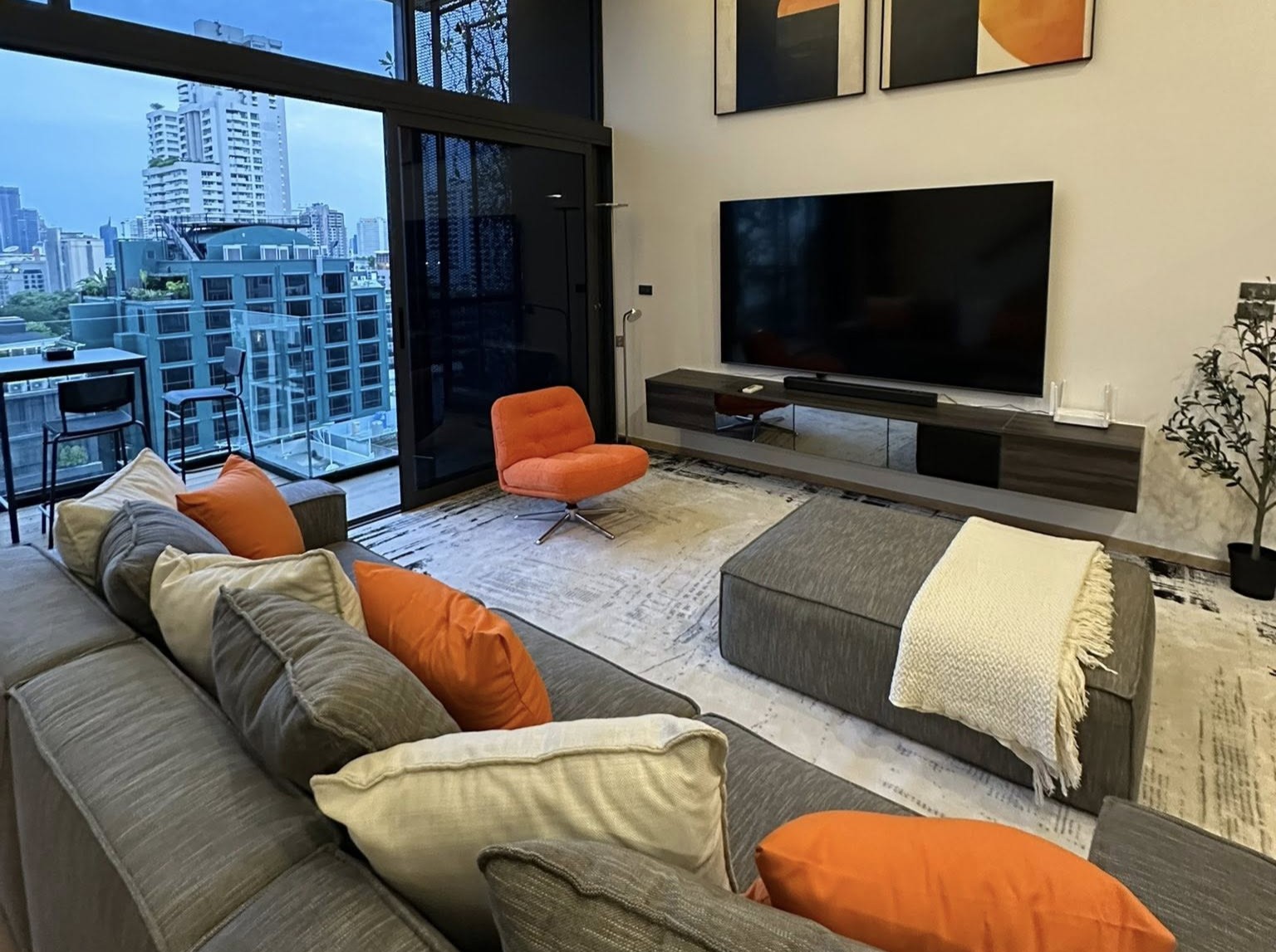 Condominium in Sukhumvit : Siamese Exclusive 31 