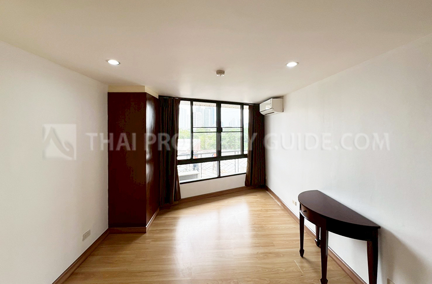 Condominium in Sukhumvit 