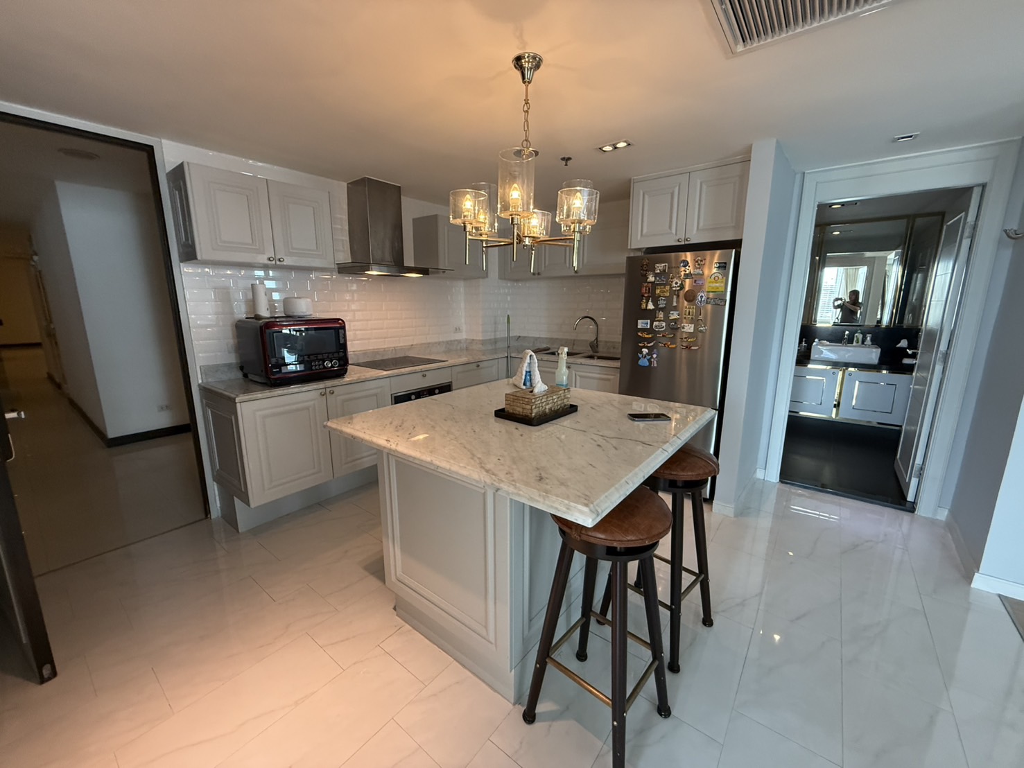 Condominium in Sukhumvit : The Eight Thonglor Residence 
