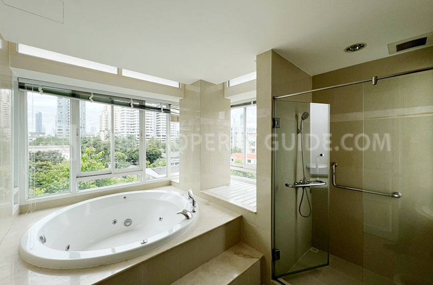 Condominium in Sukhumvit 