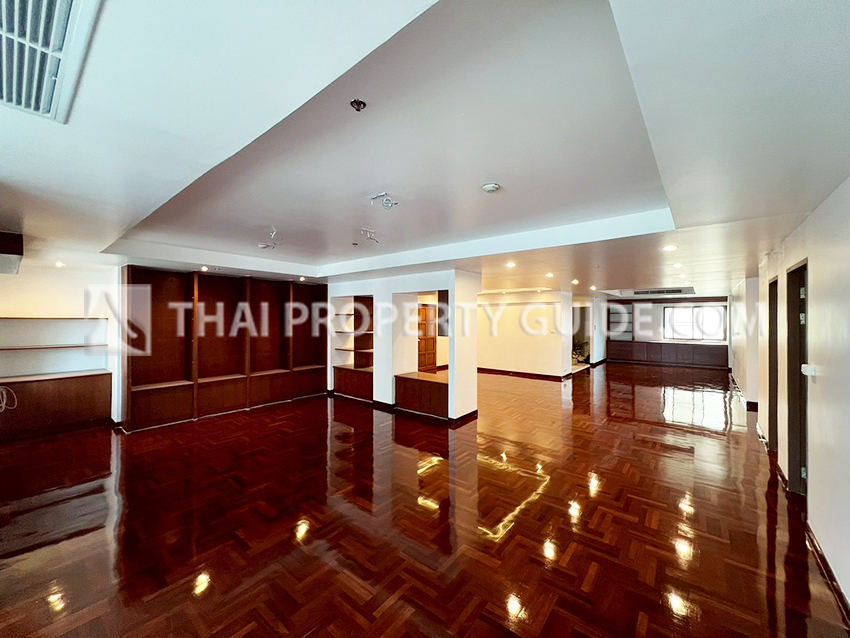 Condominium in Sukhumvit 