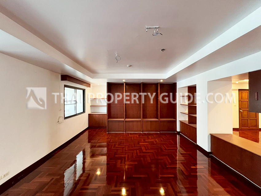 Condominium in Sukhumvit 