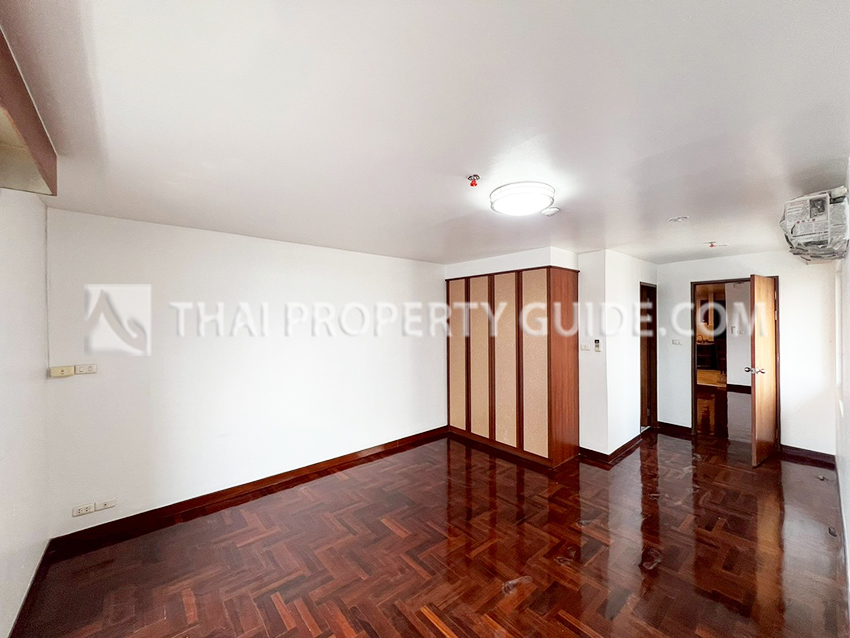 Condominium in Sukhumvit 