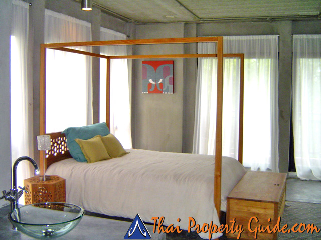 Condo For Sale in Sathorn 