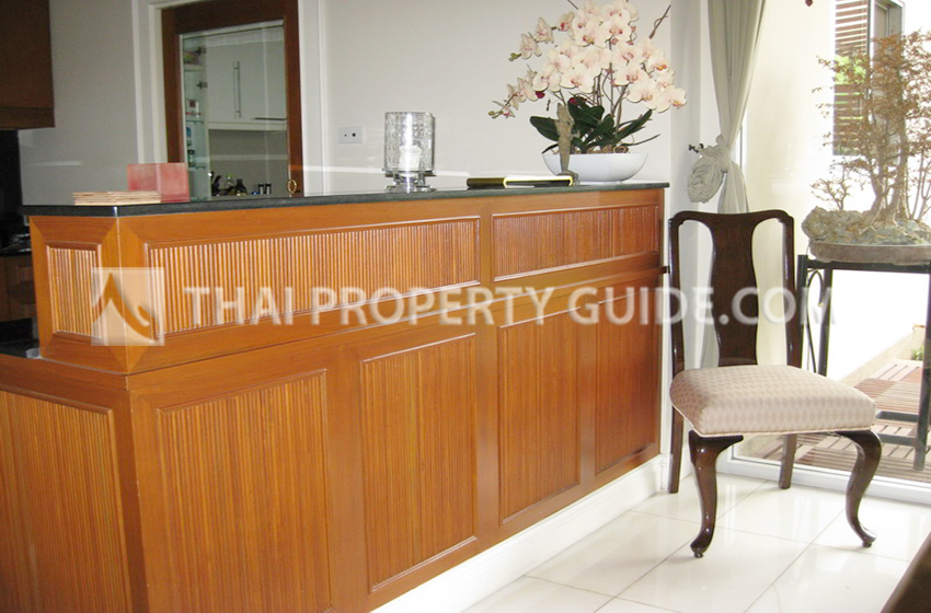 House in Phaholyothin 