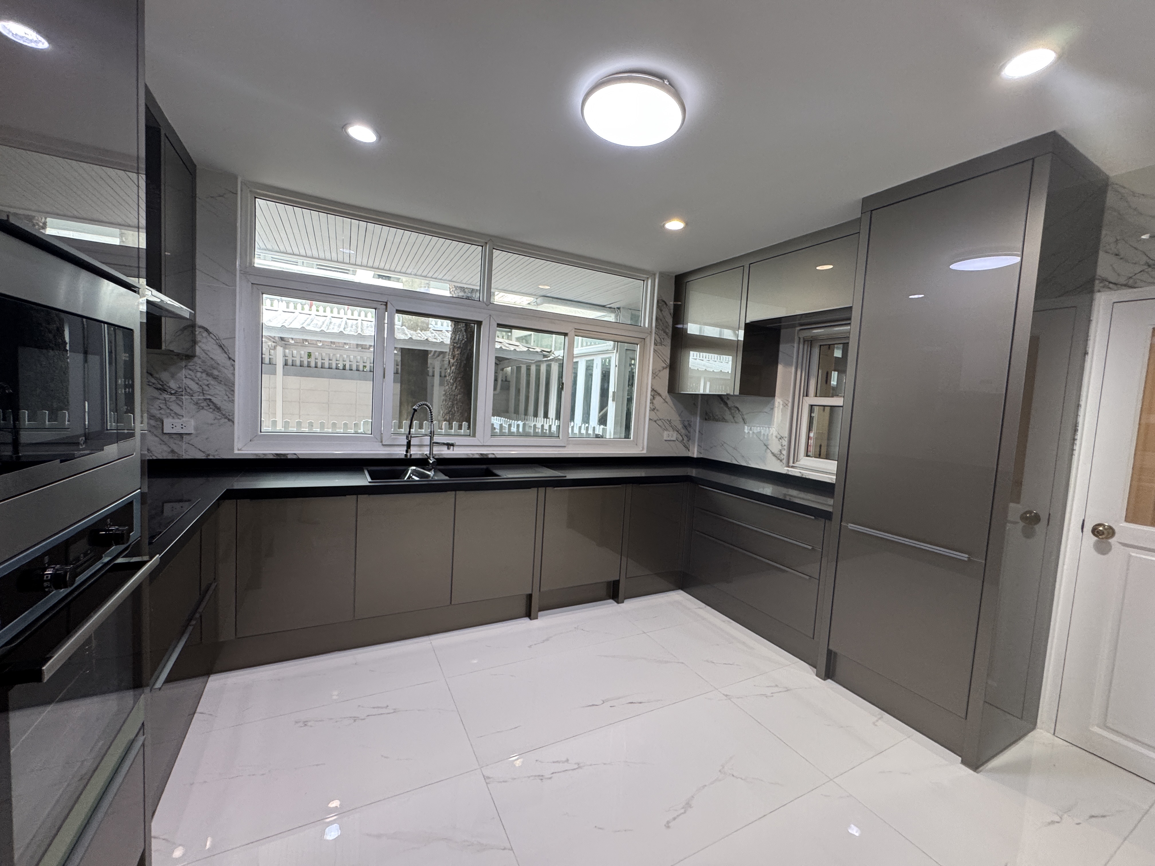 House in Phaholyothin 