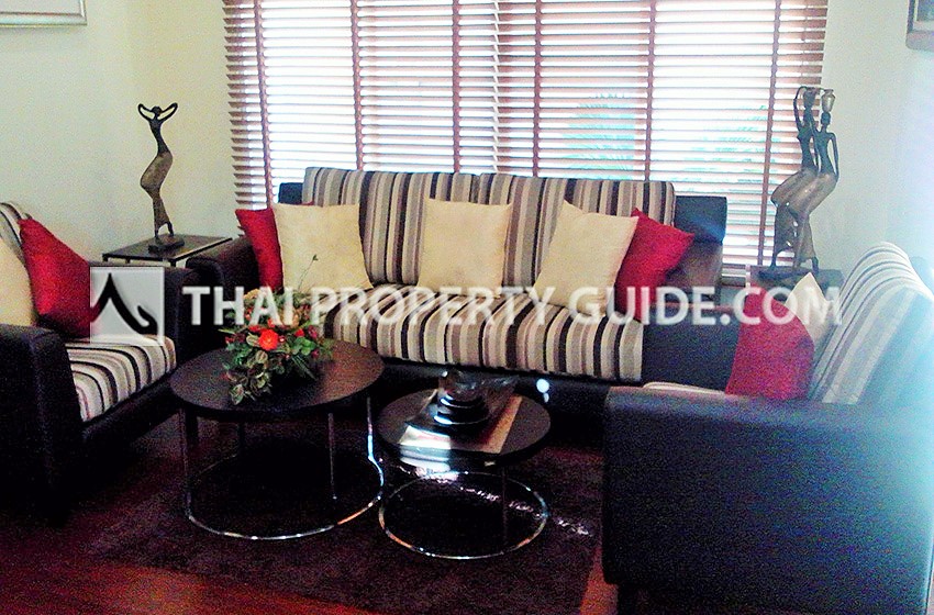 House in Rama 9 