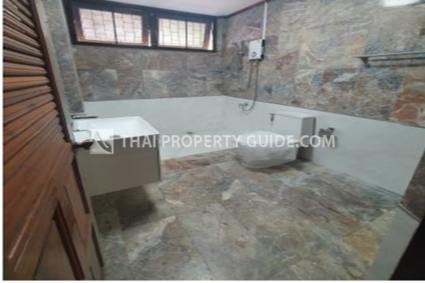 House in Sathorn 