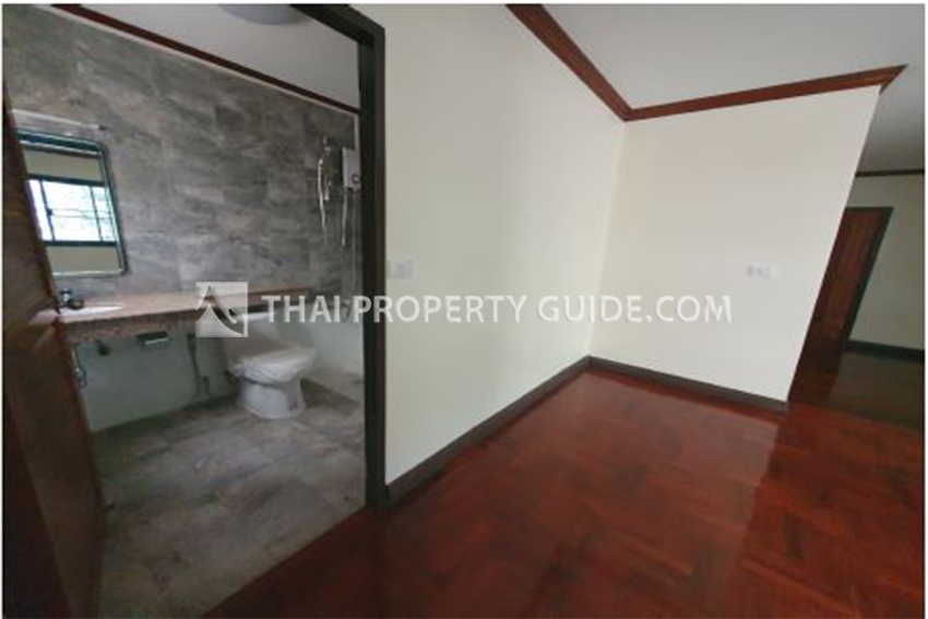 House in Sathorn 