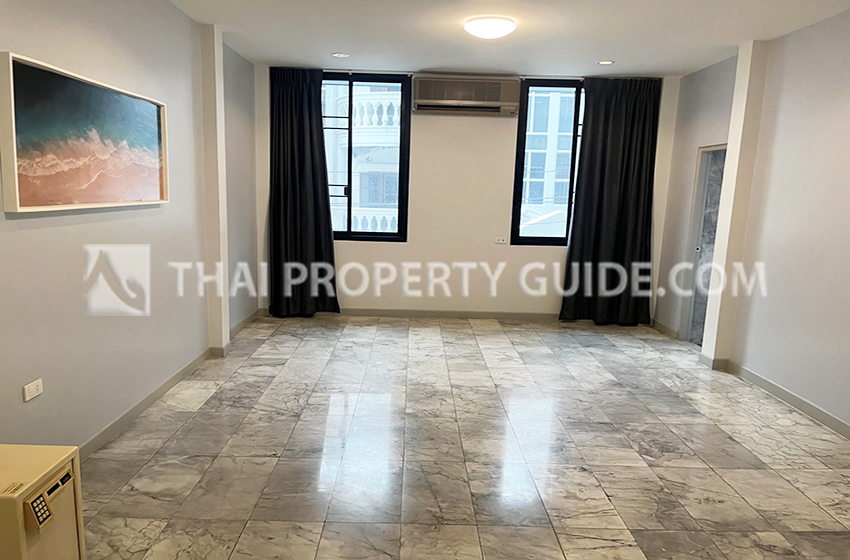 House in Sathorn 