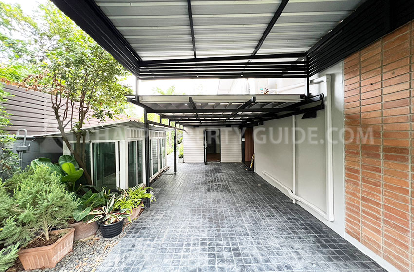 House in Sathorn 
