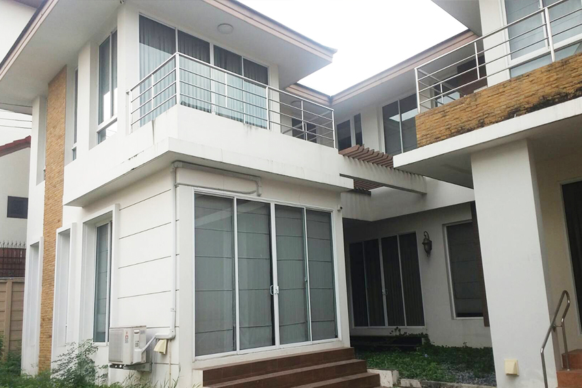 House for rent in Srinakarin