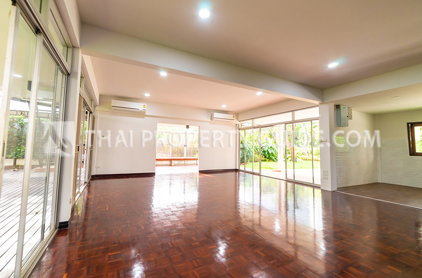 House in Sukhumvit 