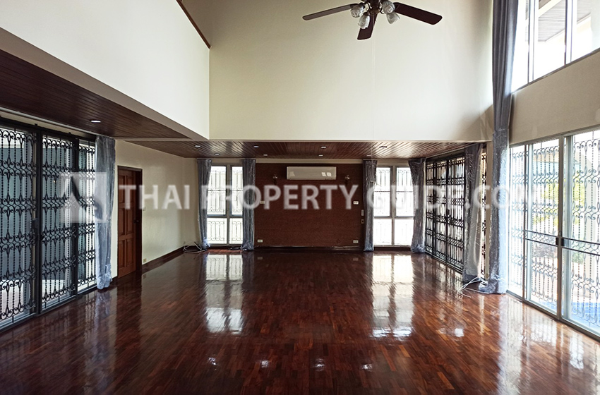 House in Sukhumvit 