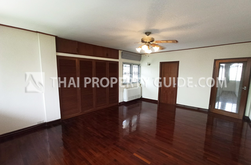 House in Sukhumvit 