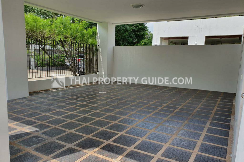 House in Sukhumvit 