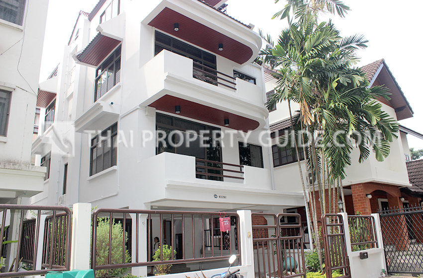 House in Sukhumvit 