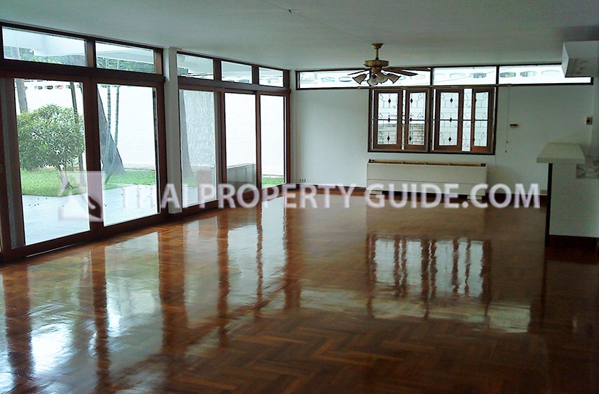 House in Sukhumvit 