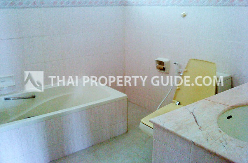 House in Sukhumvit 