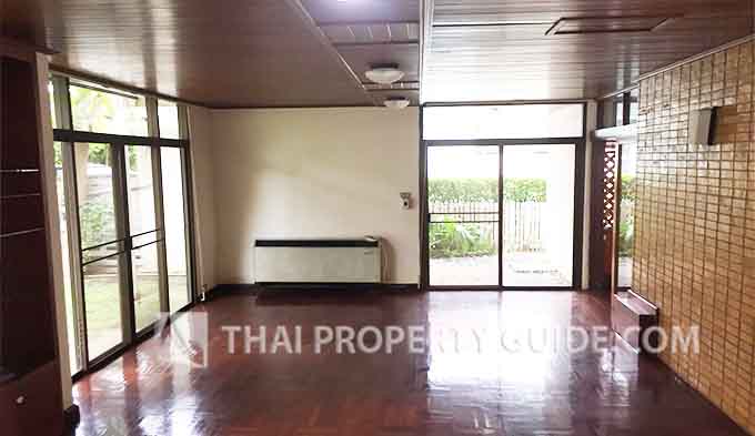 House in Sukhumvit 