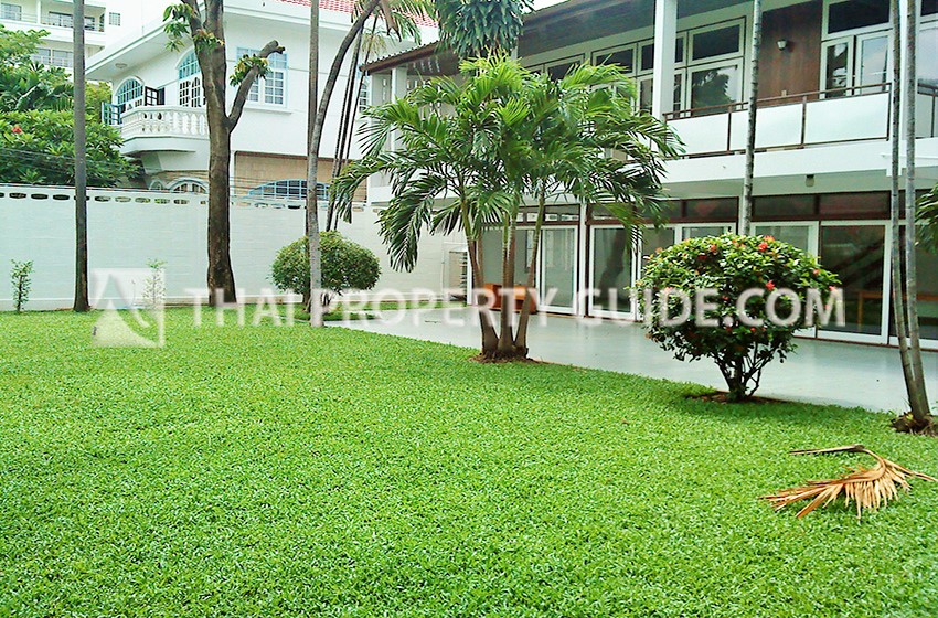 House in Sukhumvit 