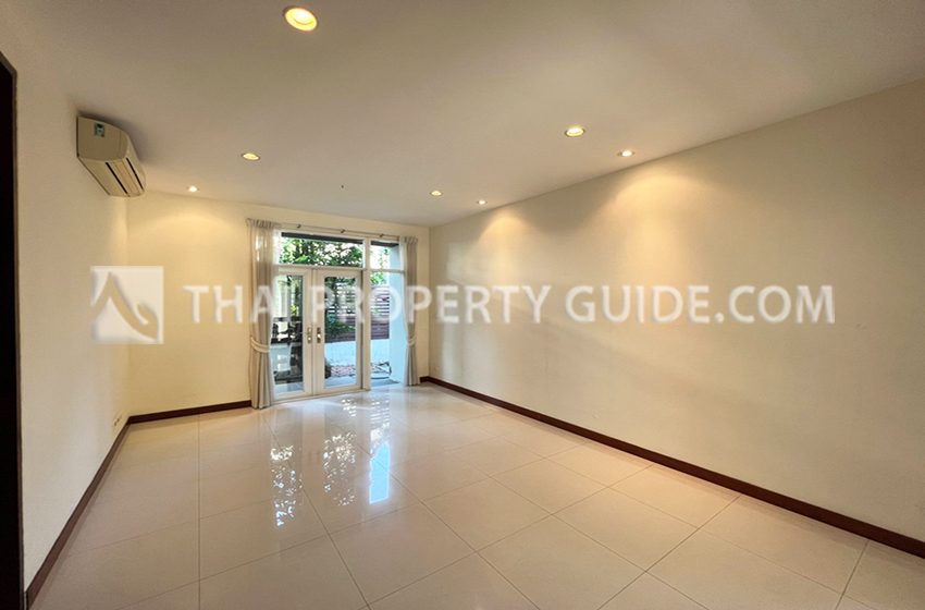 House in Sukhumvit 