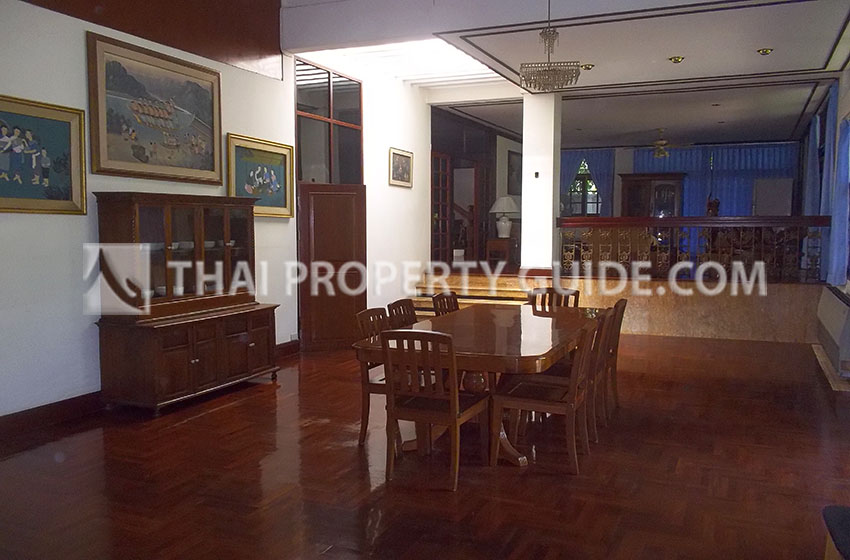 House in Sukhumvit 