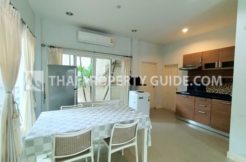 House in Sukhumvit 