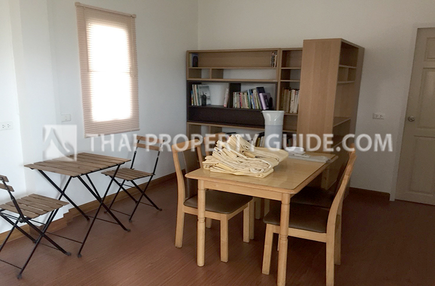House in Sukhumvit 