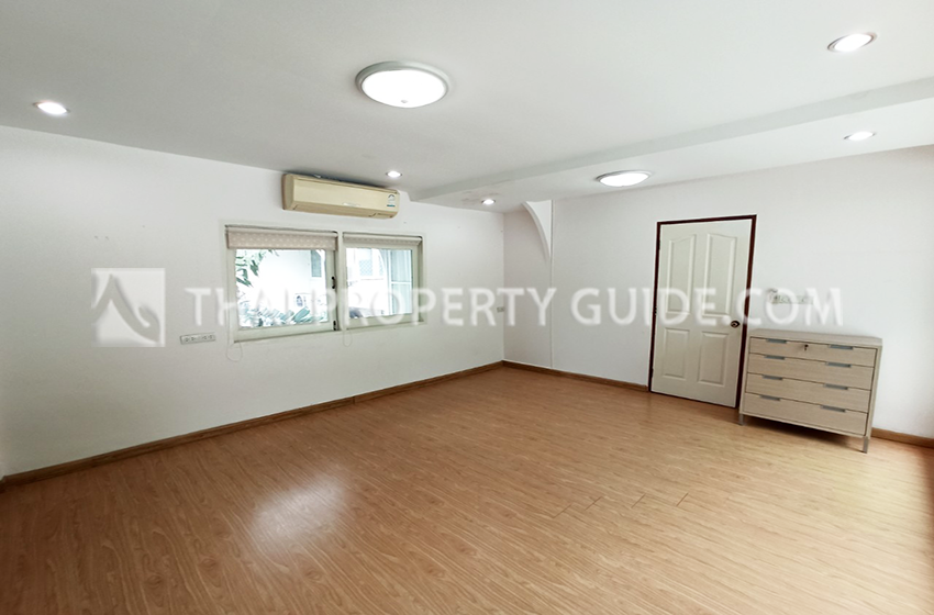 House in Sukhumvit 