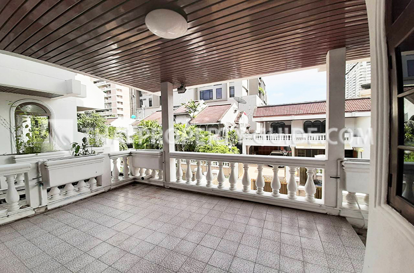 House in Sukhumvit 