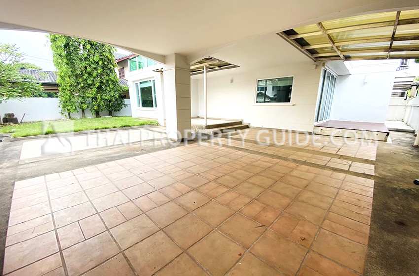 House in Sukhumvit 