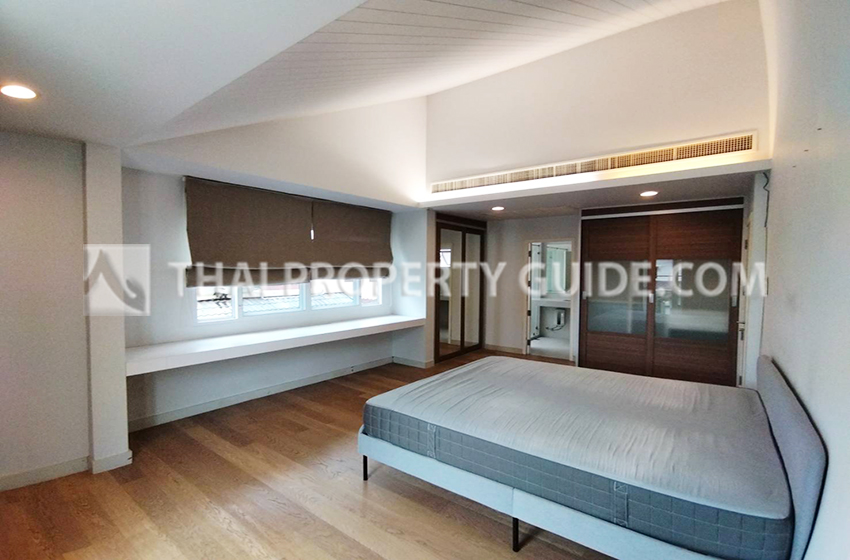 House in Sukhumvit 