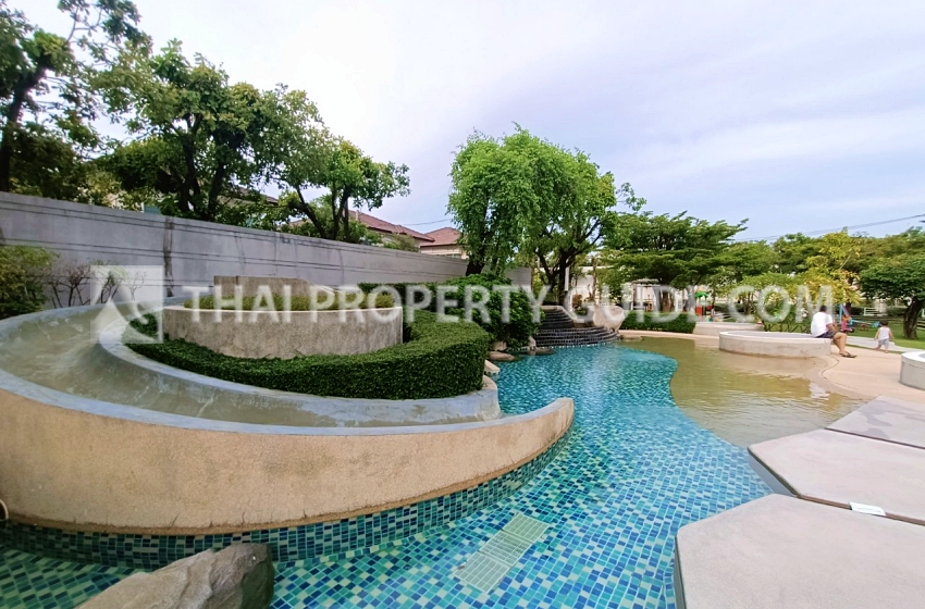 House in Sukhumvit 