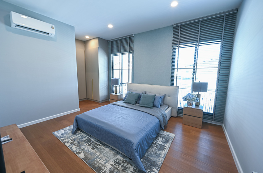 House with Private Pool in Bangnatrad 