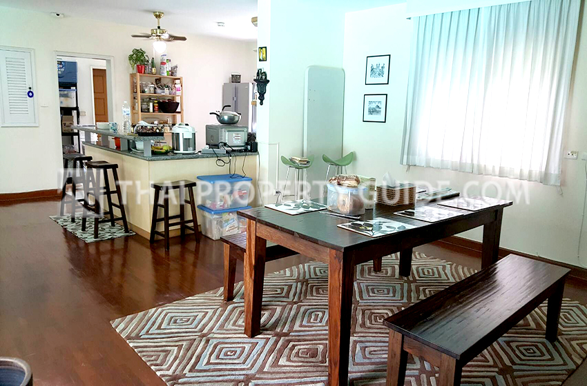 House with Private Pool in Nichada Thani 