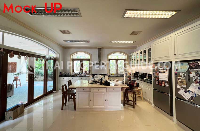House with Private Pool in Nichada Thani 