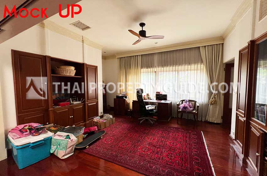 House with Private Pool in Nichada Thani 