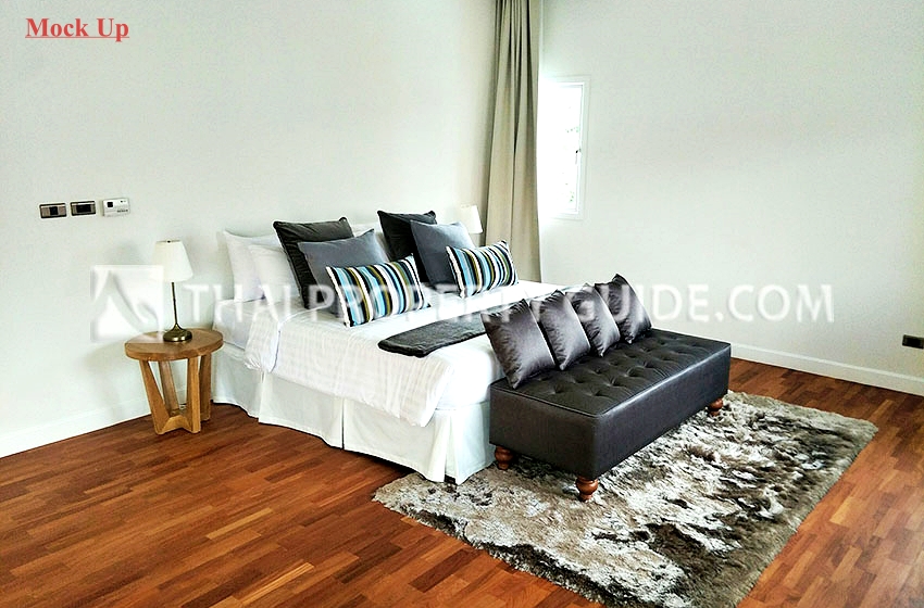 House with Private Pool in Nichada Thani 