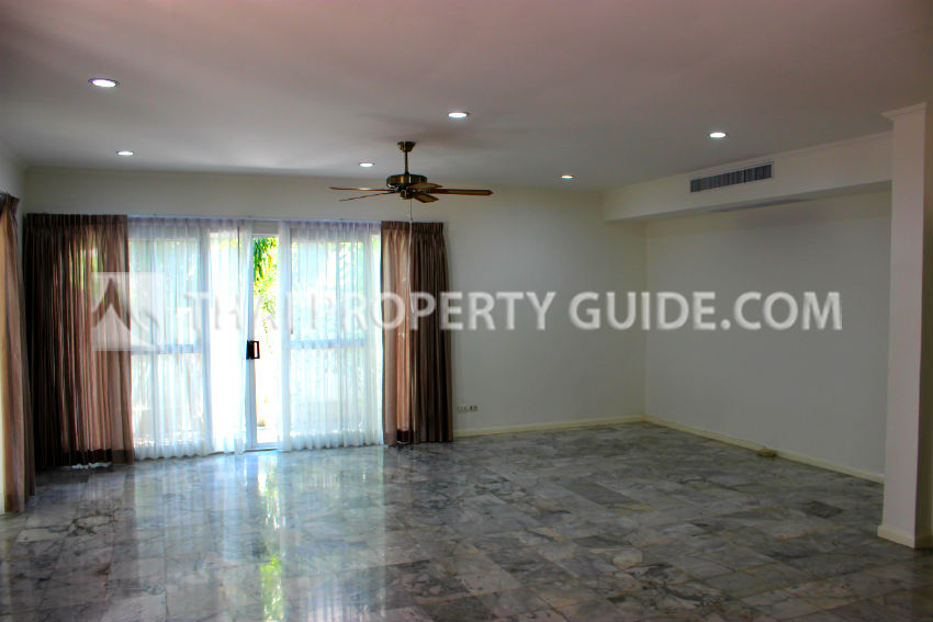 House with Private Pool in Nichada Thani 