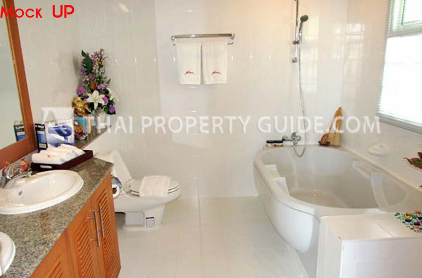 House with Private Pool in Nichada Thani 