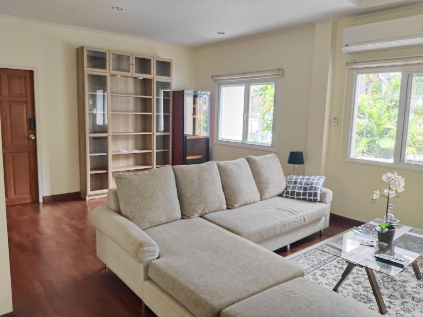House with Private Pool in New Petchburi 