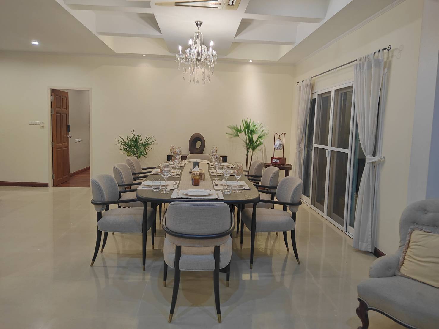 House with Private Pool in New Petchburi 