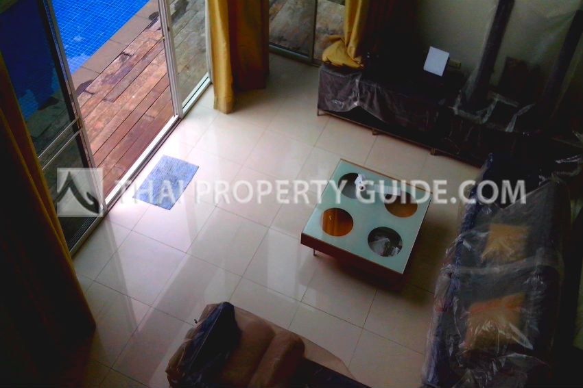 House with Private Pool in Ramkhamhaeng 