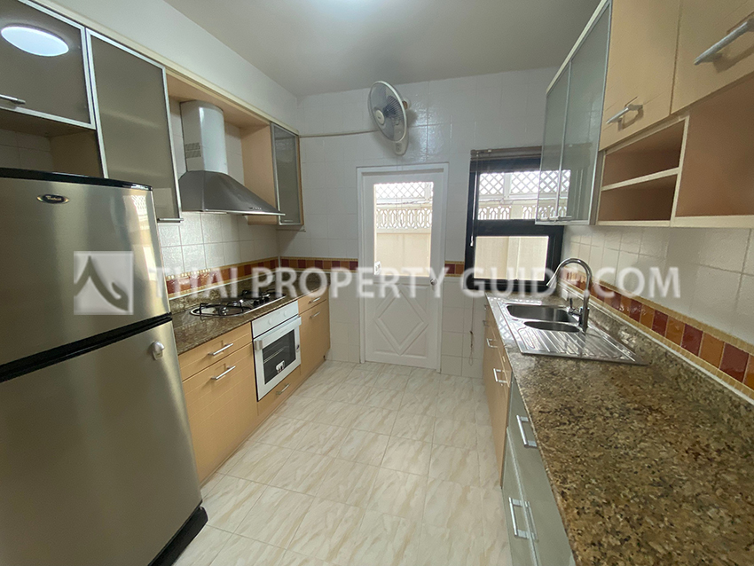House with Private Pool in Sathorn 