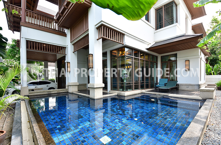 House with Private Pool for rent in Sathorn
